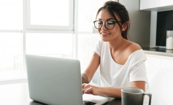 Conoce las ventajas de estudiar en línea 